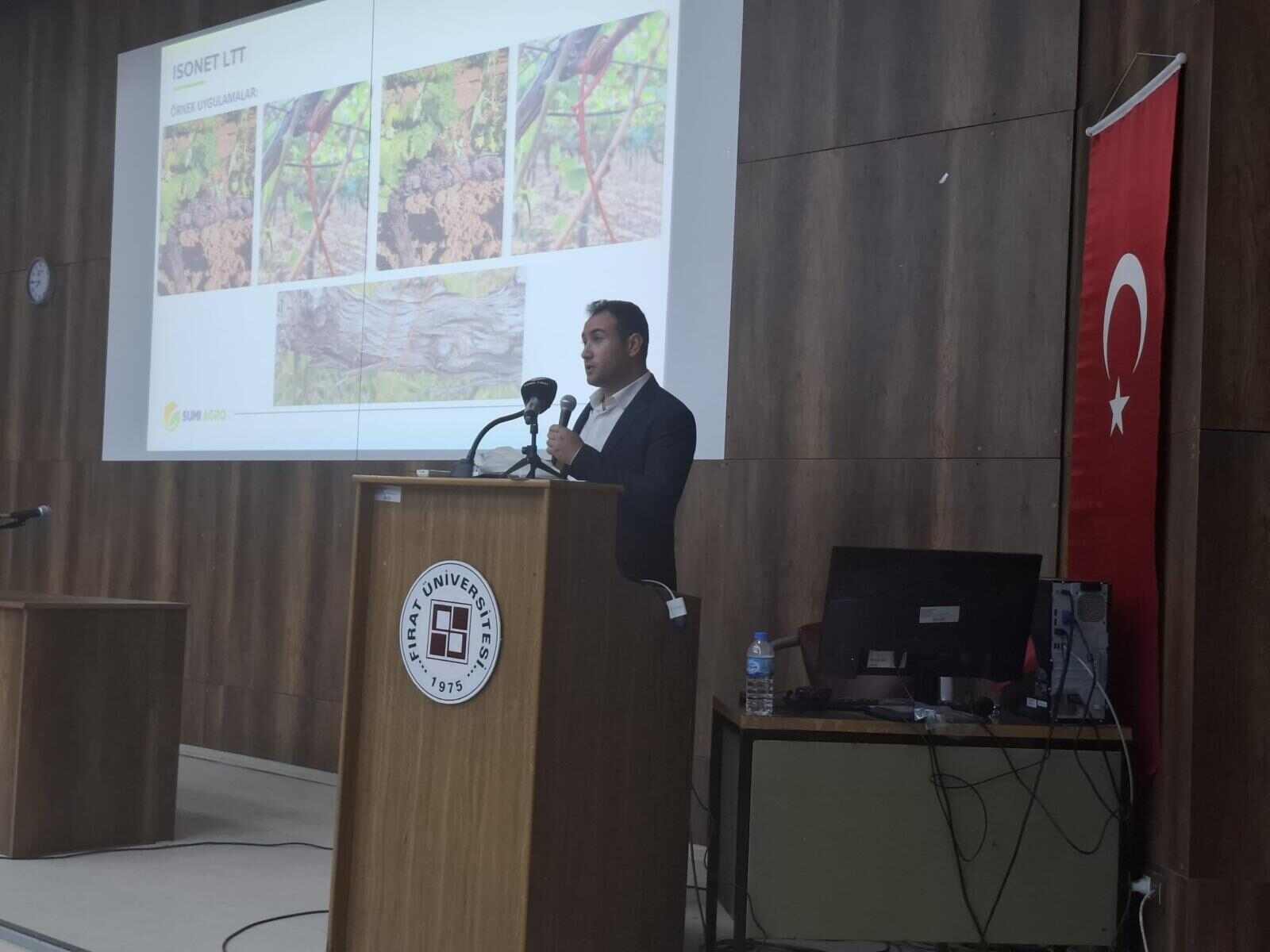 Fırat &amp;Uuml;niversitesi&amp;rsquo;nde Bağda Feromonla M&amp;uuml;cadele Y&amp;ouml;ntemleri Anlatıldı